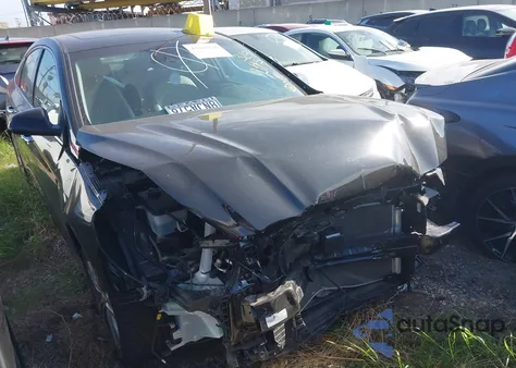 2019 Hyundai Sonata Limited z USA, uszkodzony, nr VIN 5NPE34AF6KH820919